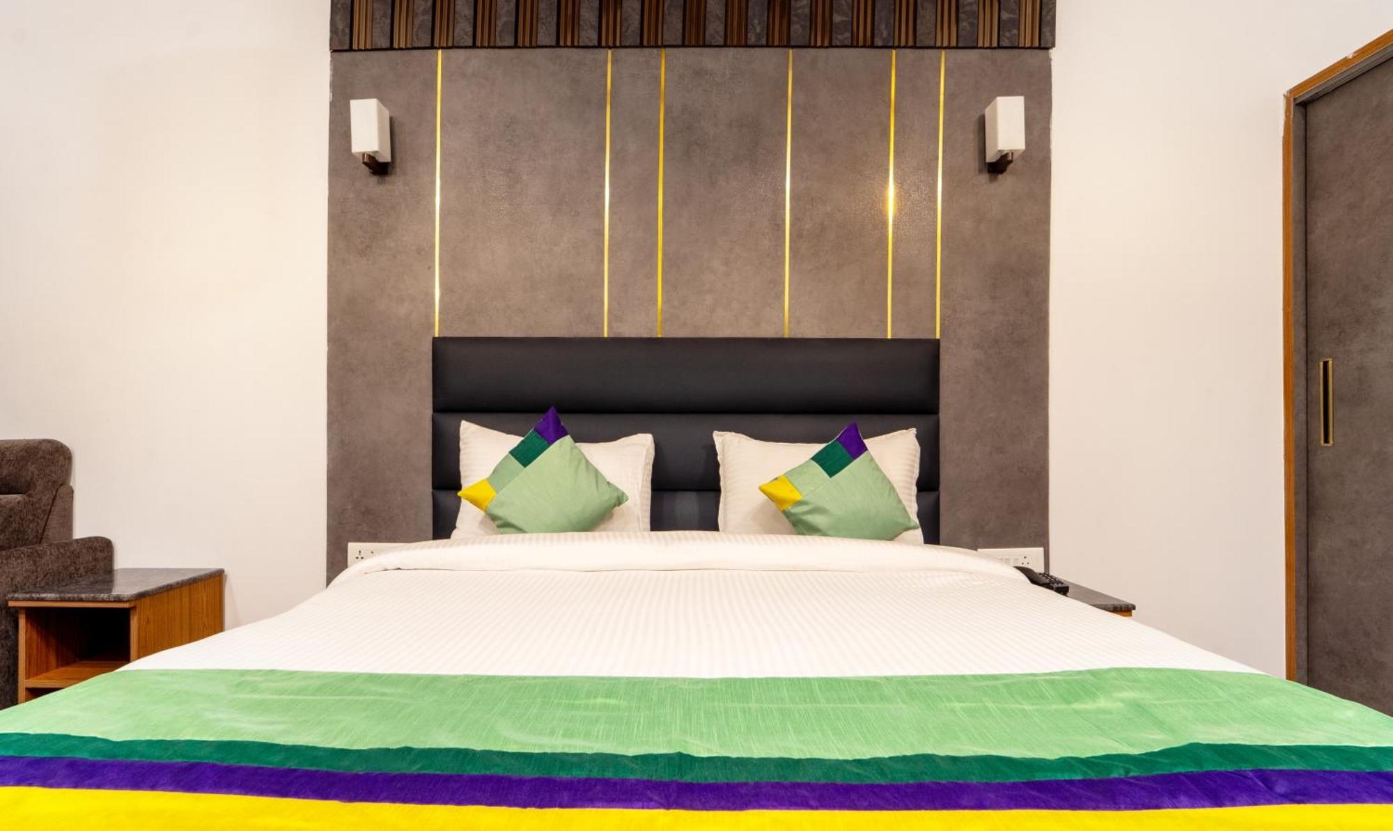 Treebo Skydale Premium Suites, 1500 Mtrs From Ooty Lake Eksteriør billede
