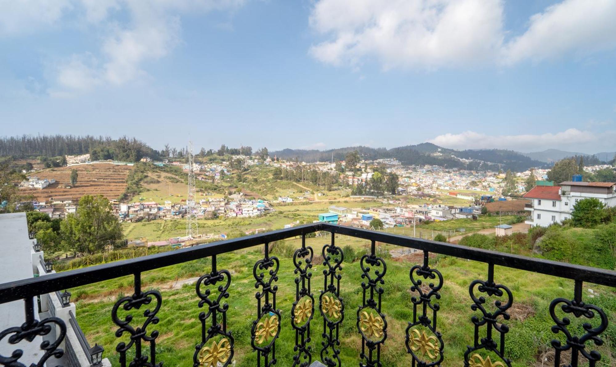Treebo Skydale Premium Suites, 1500 Mtrs From Ooty Lake Eksteriør billede